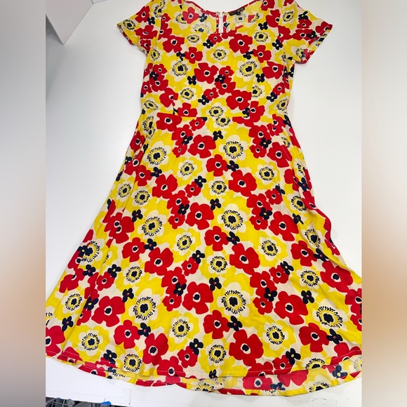 Pretty Vacant Floral Retro Swing Dress Size 12 Yellow and Red - Picture 4 of 15